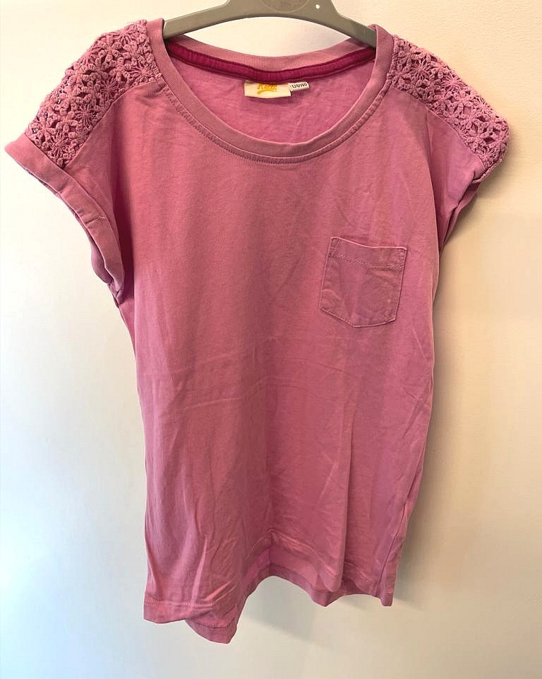 T-Shirt Gr. 134-140 Mädchen Flohmarkt