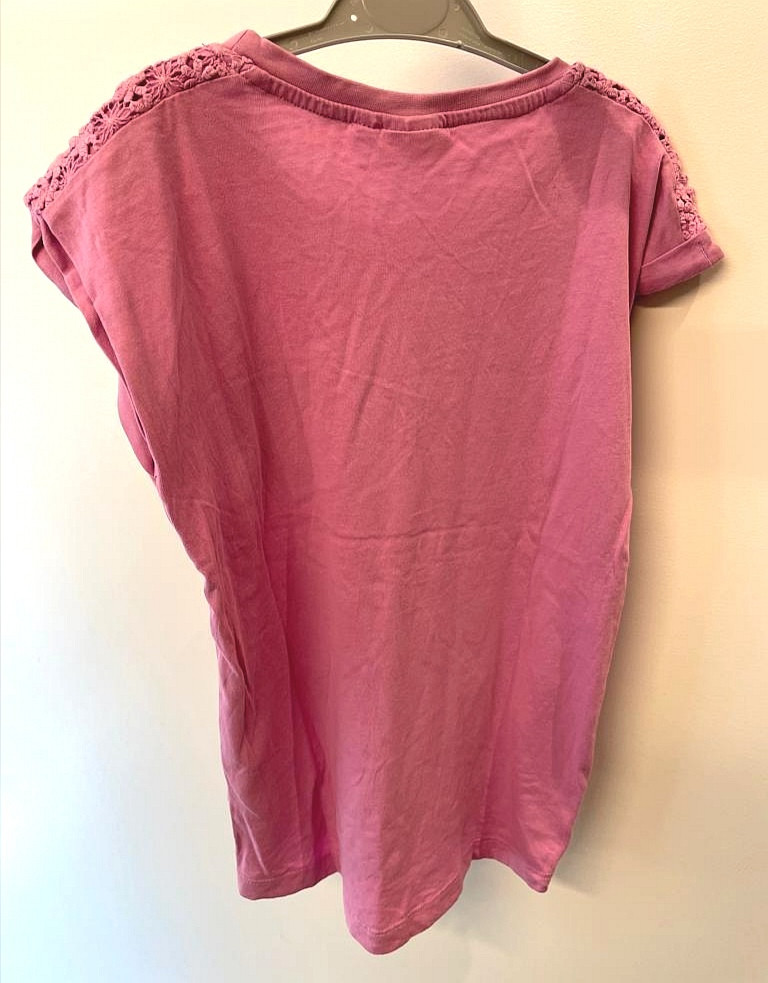 T-Shirt Gr. 134-140 Mädchen Flohmarkt