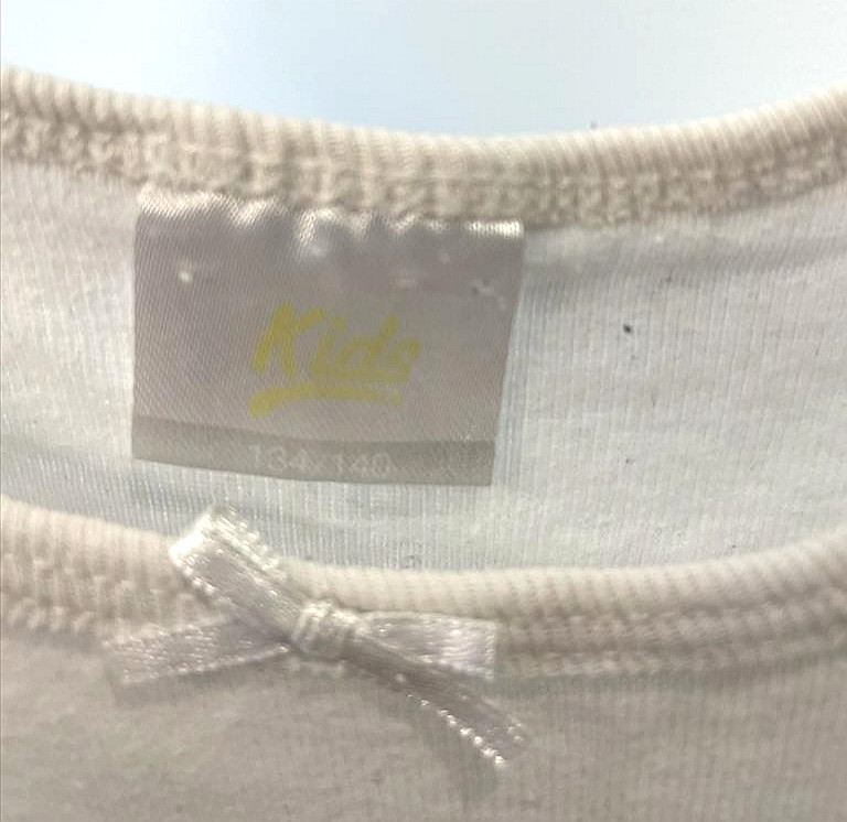 Unterhemd Mädchen Gr. 134-140 Flohmarkt