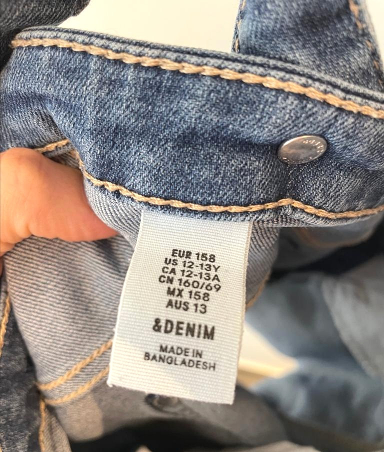 Kurze Jeans Latzhose Gr. 158 Mädchen Flohmarkt
