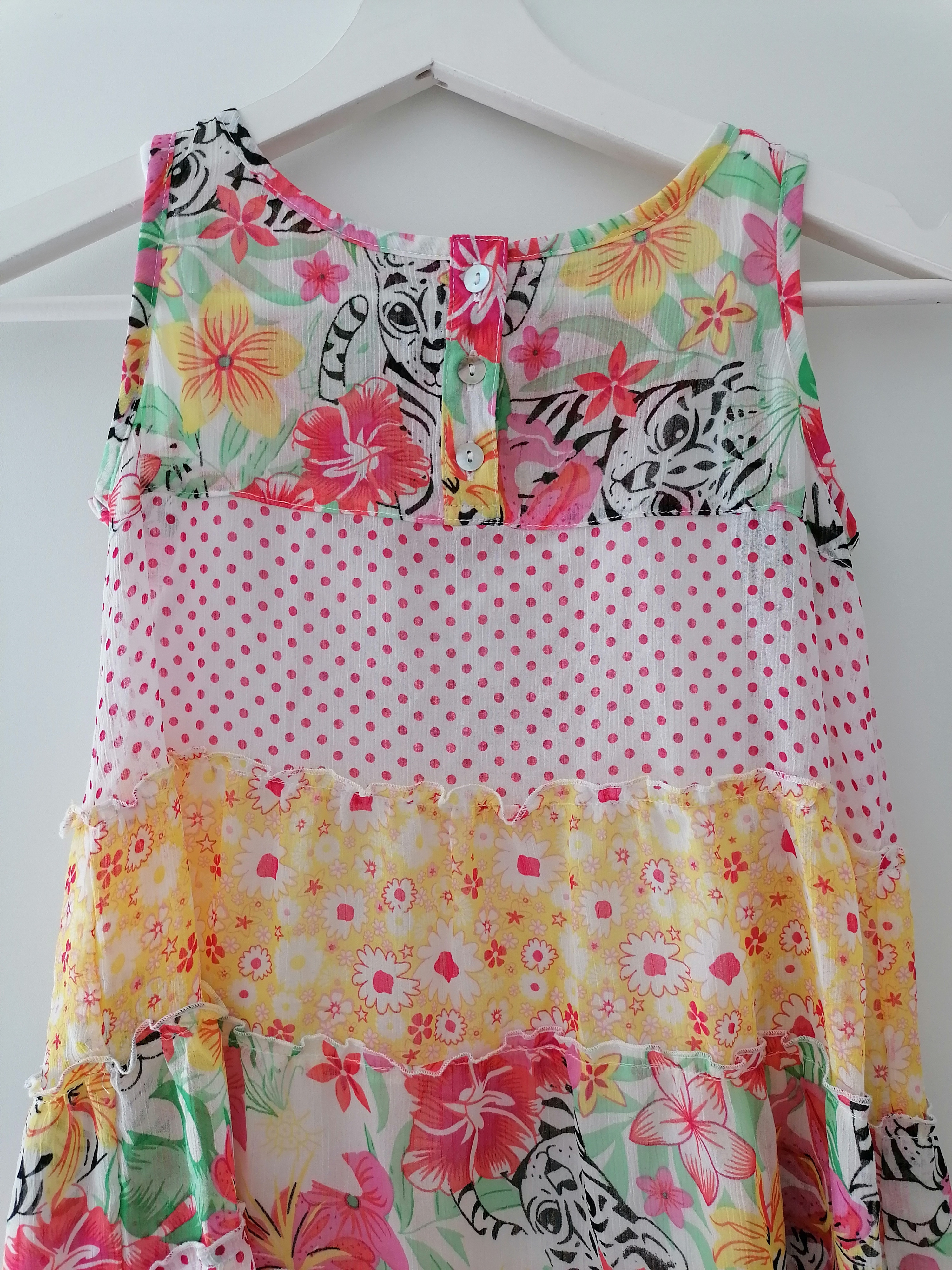 Kleid Gr. 122 Flohmarkt