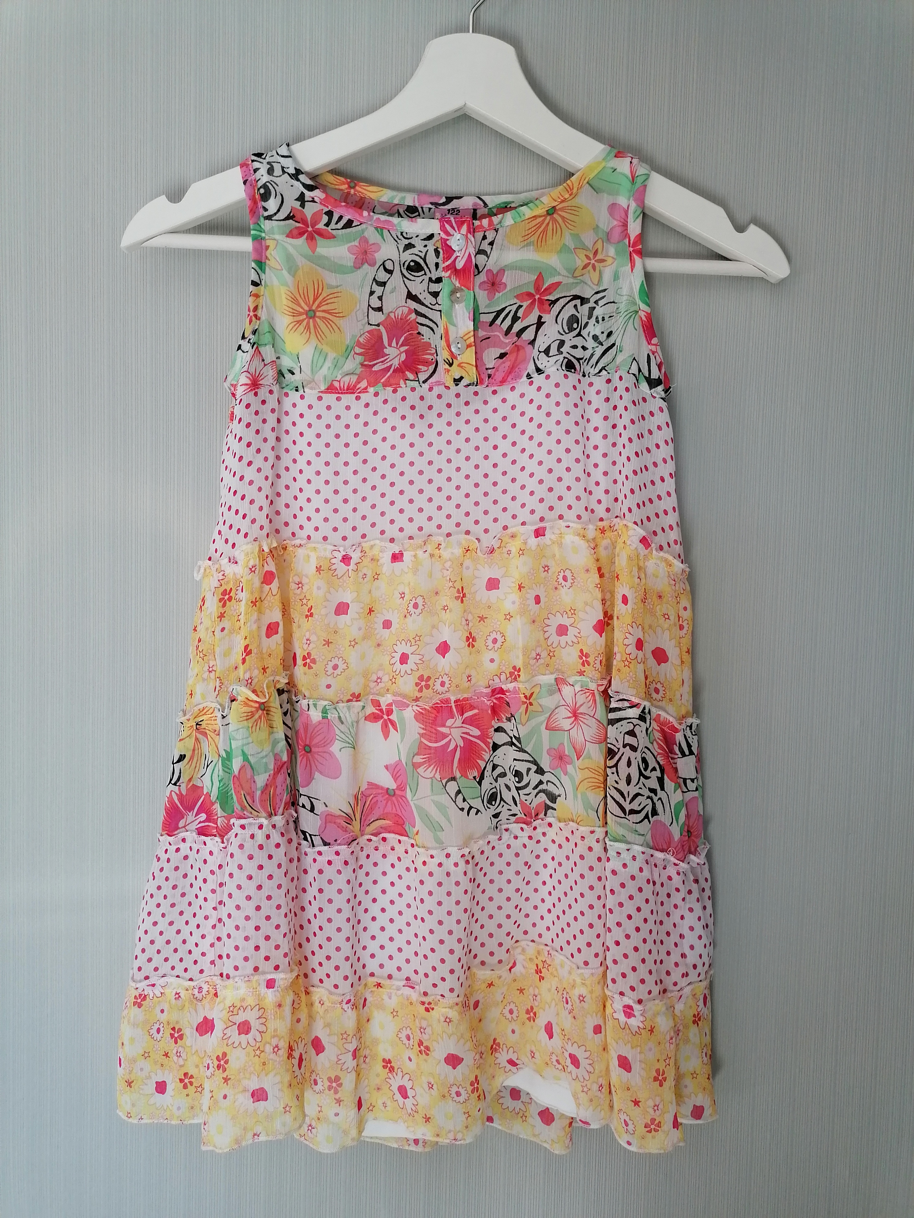 Kleid Gr. 122 Flohmarkt