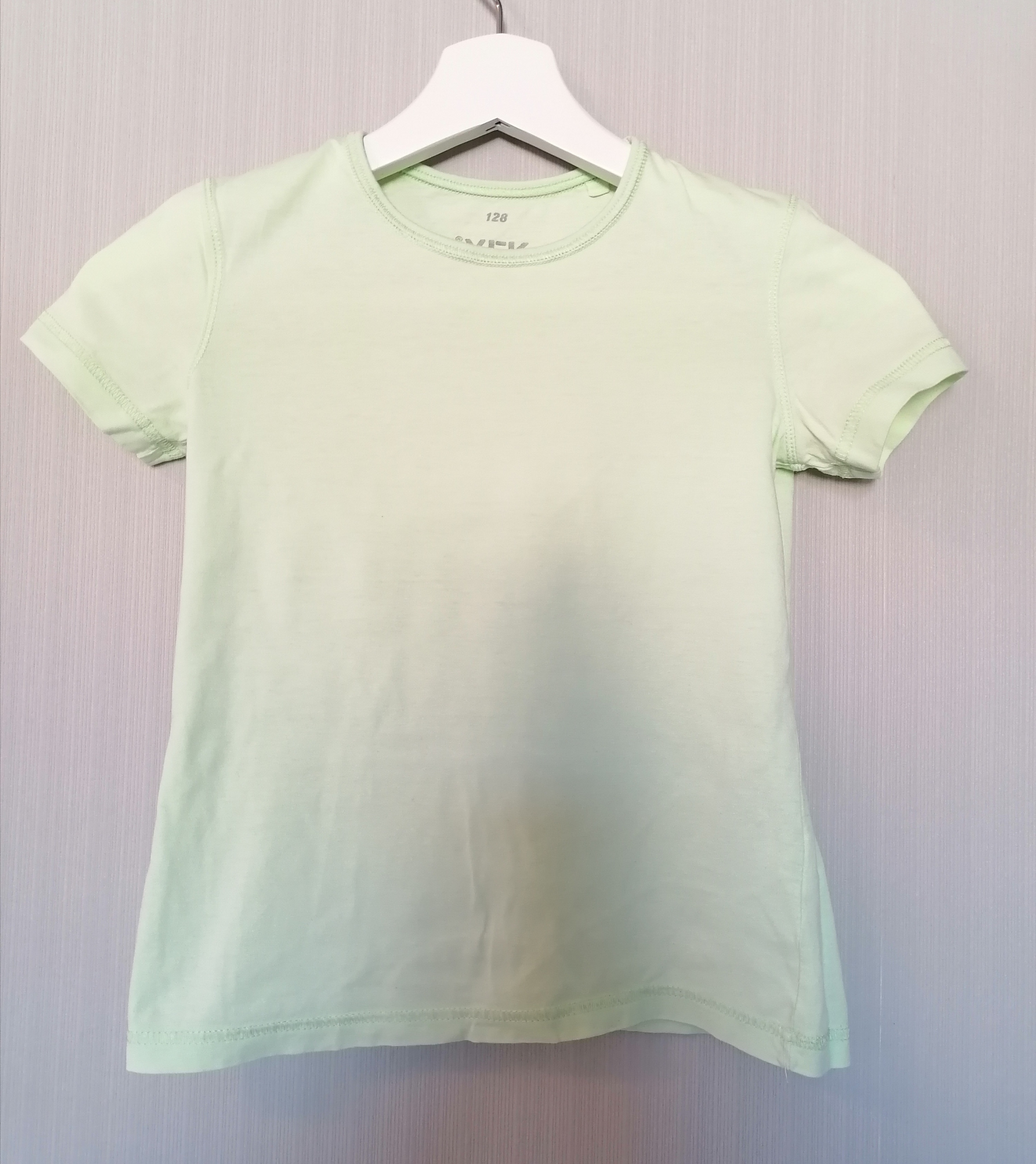 T-Shirt für Mädchen Gr. 128 Flohmarkt