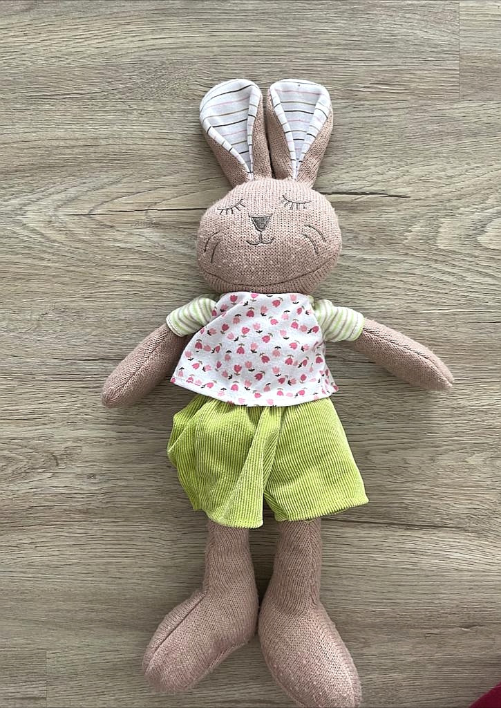 Kuscheltier Hase Spielzeug