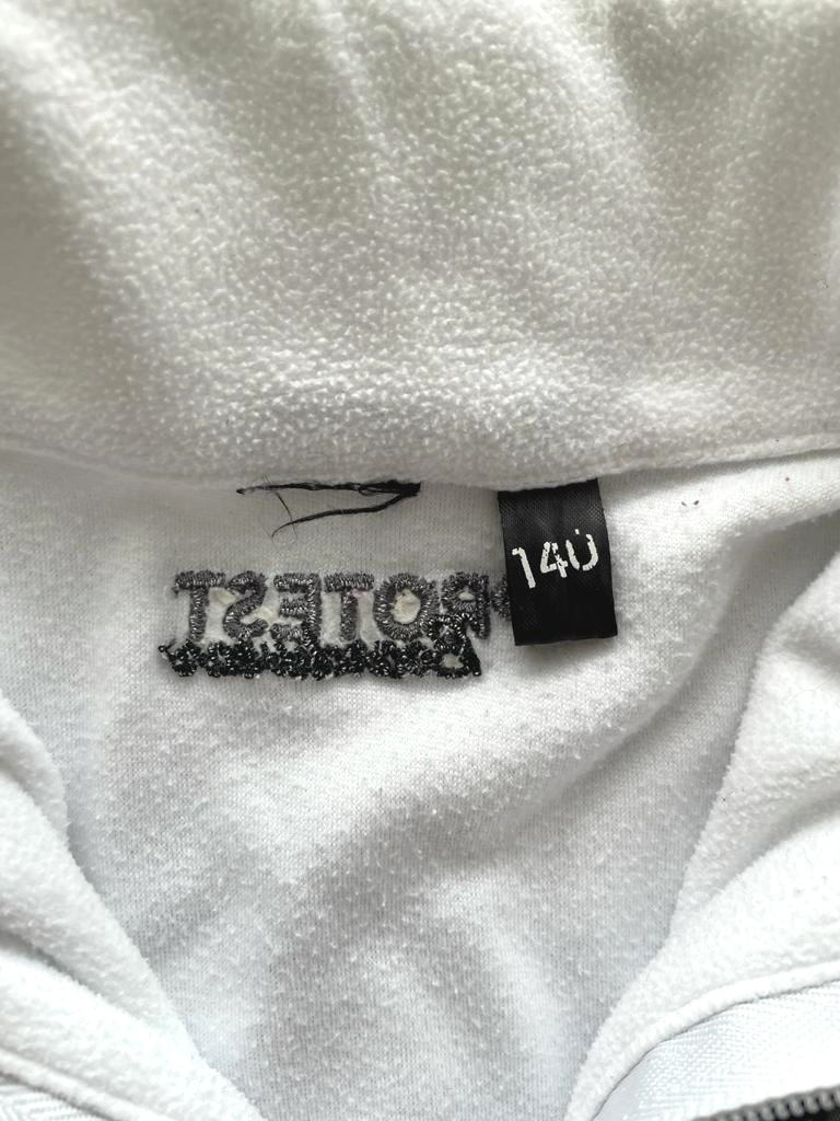 Pulli Pullover Gr. 140