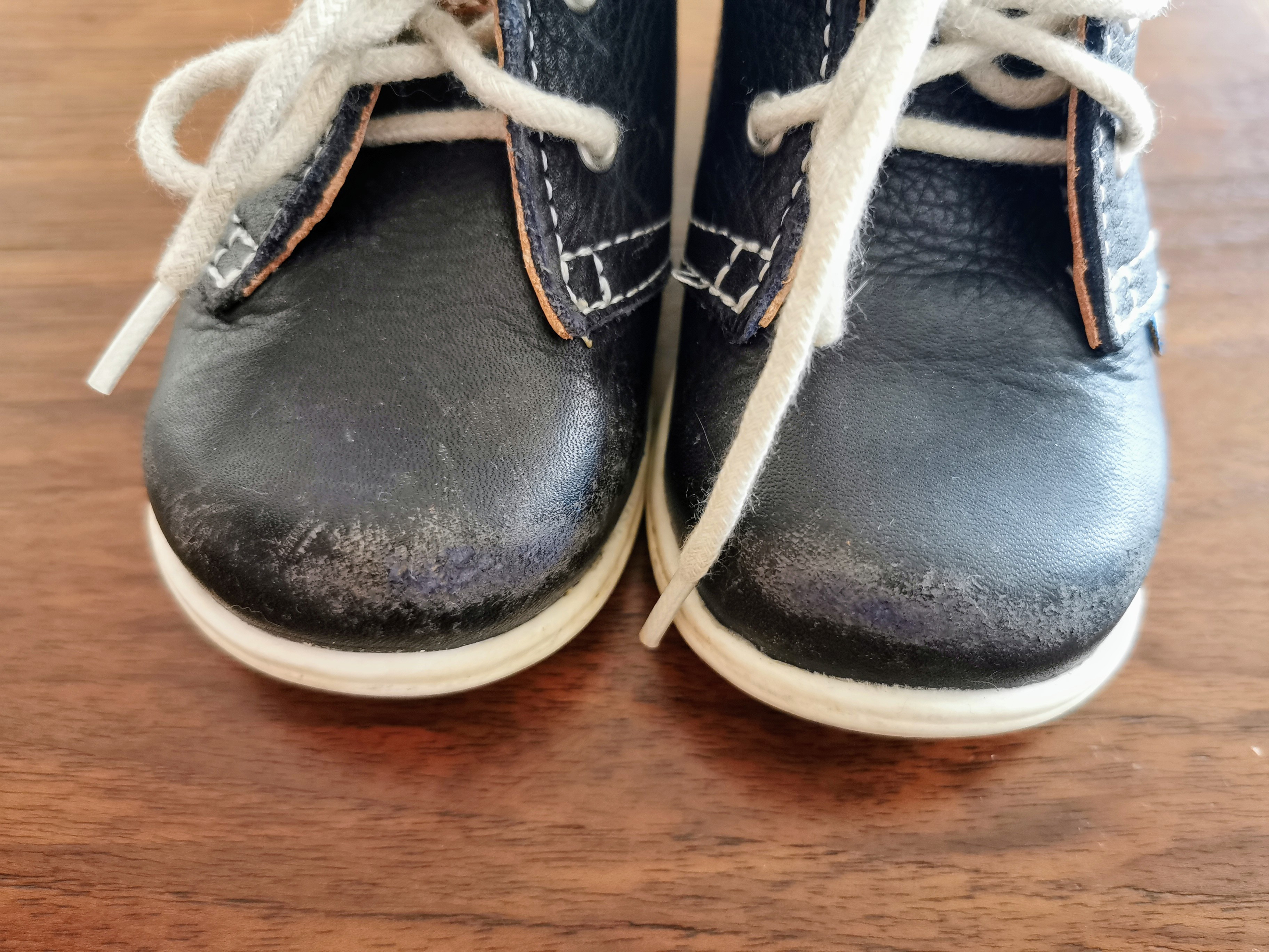 Lauflernschuhe (Kavat)