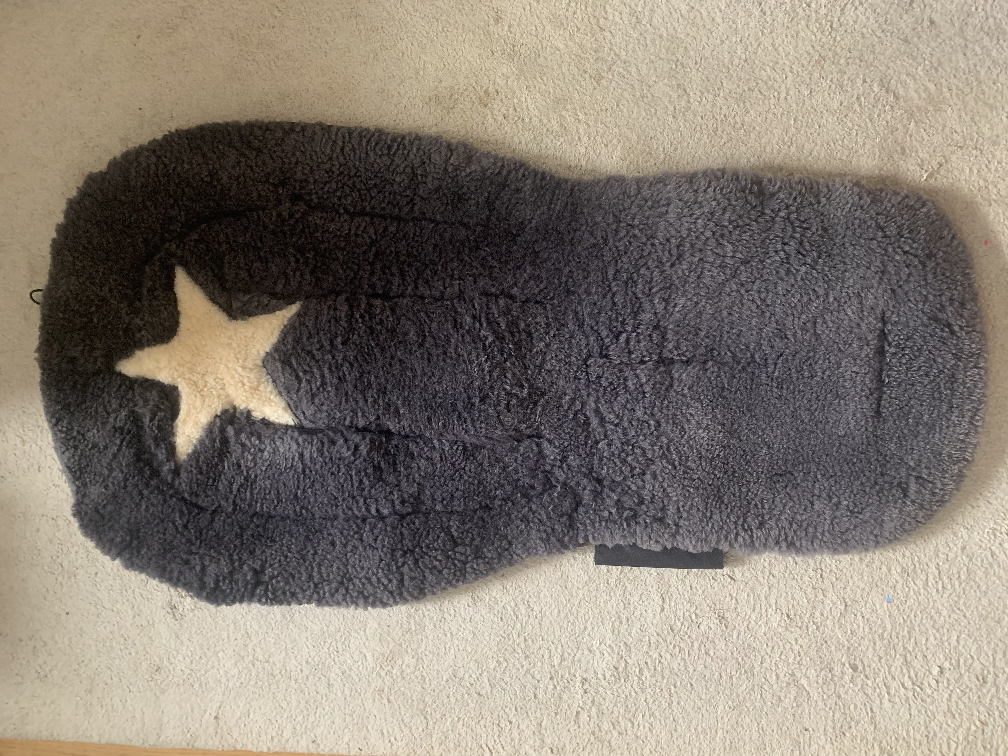 Lammfell für Kinderwagen Kaiser