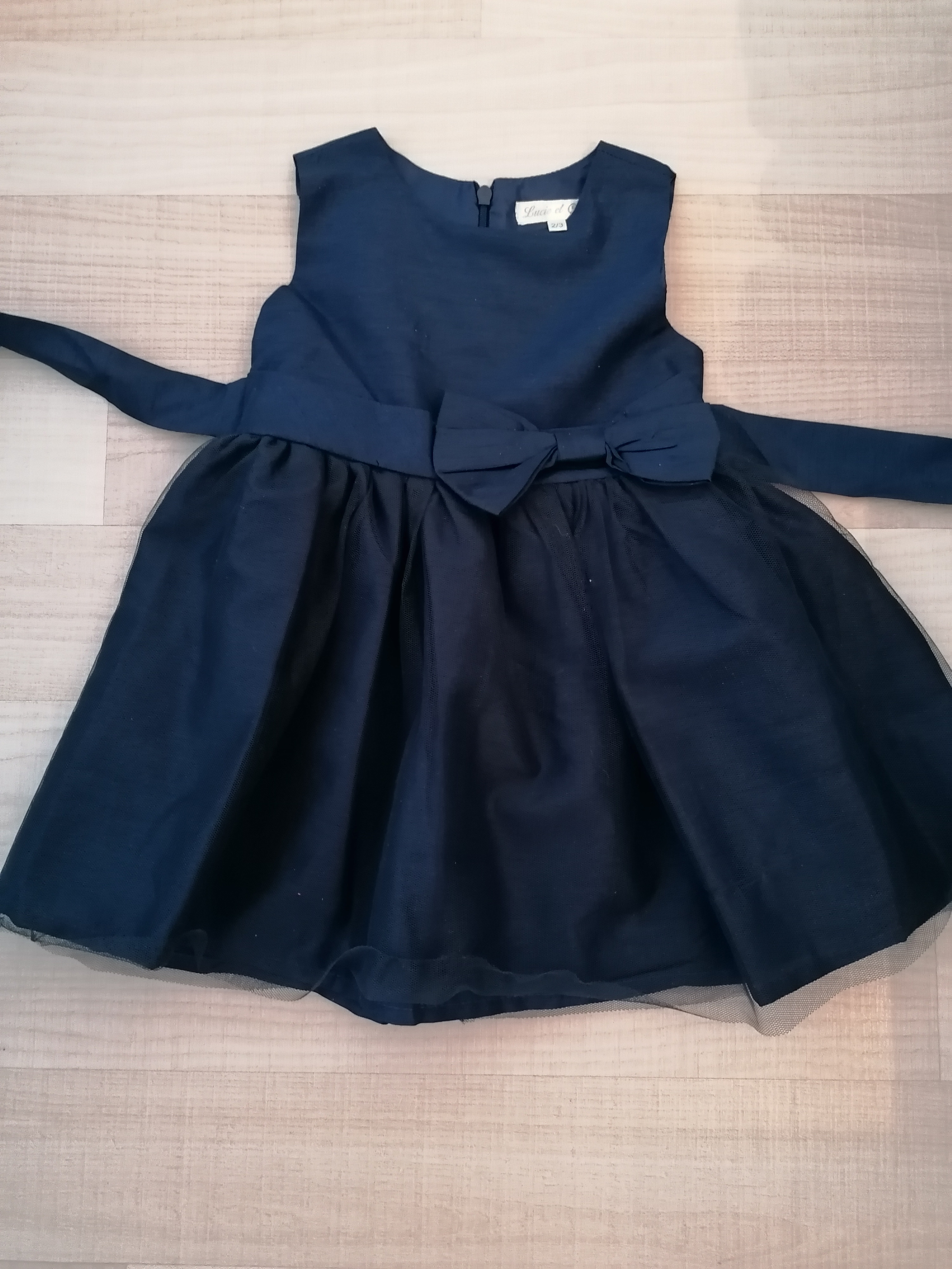 Schickes Kleid 2. 3. Jahre