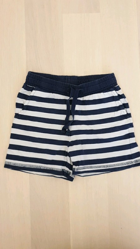 Shorts Gr 98