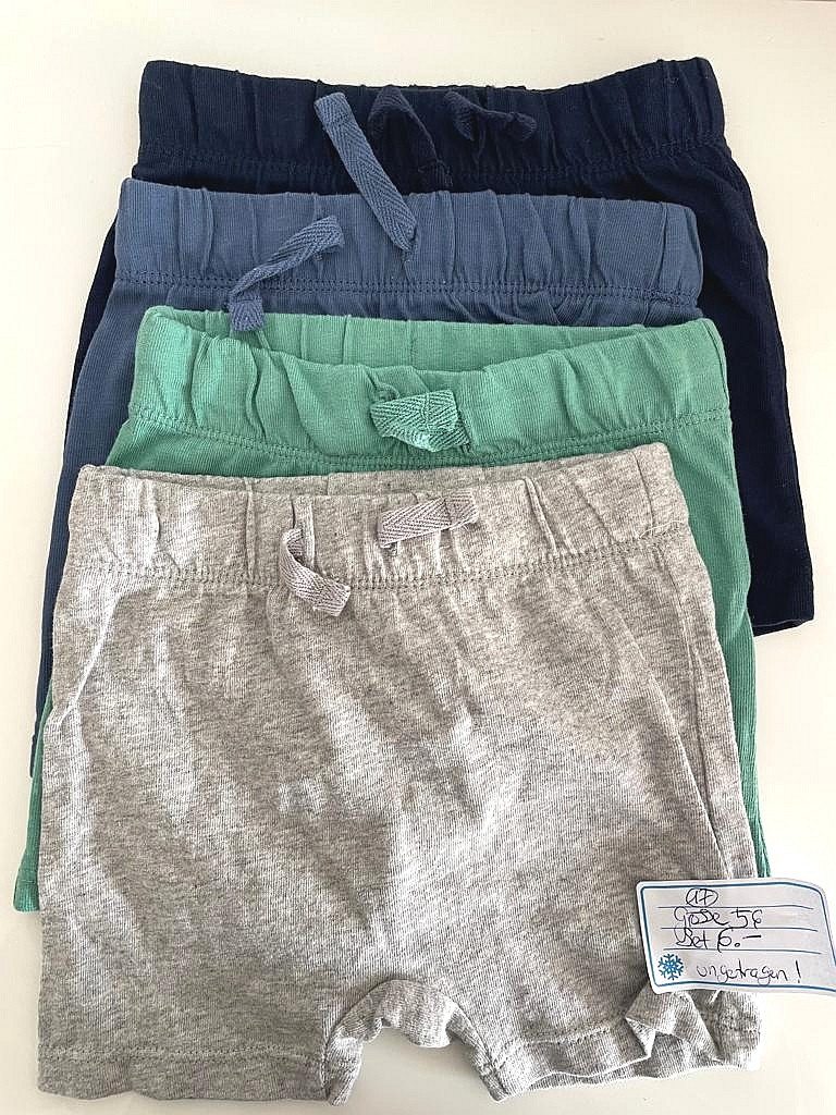 Set 4x Shorts, kurze Hose Gr. 56 Jungs Flohmarkt