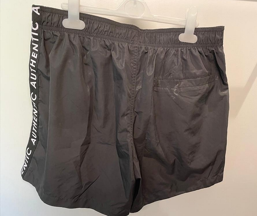 Badehose, Badeshorts Gr. M Junge Flohmarkt