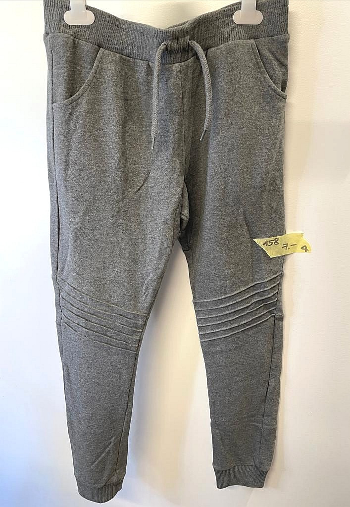 Hose, Jogginghose Gr. 158 Junge Flohmarkt