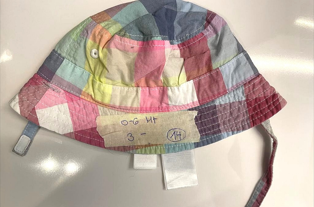 Hut, Sonnenhut Gr. 0-6 Monate 38-40cm GAP Flohmarkt