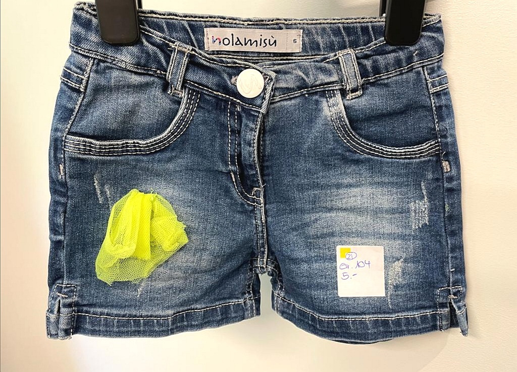 Kurze Jeans Hose Gr. 104 Mädchen Flohmarkt