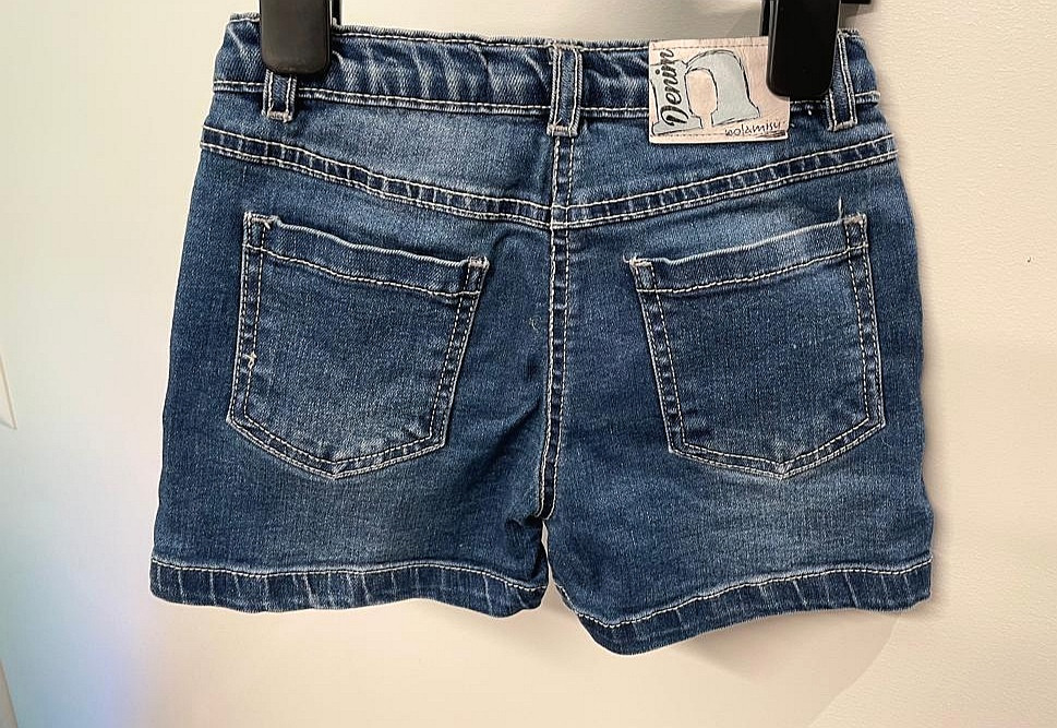 Kurze Jeans Hose Gr. 104 Mädchen Flohmarkt