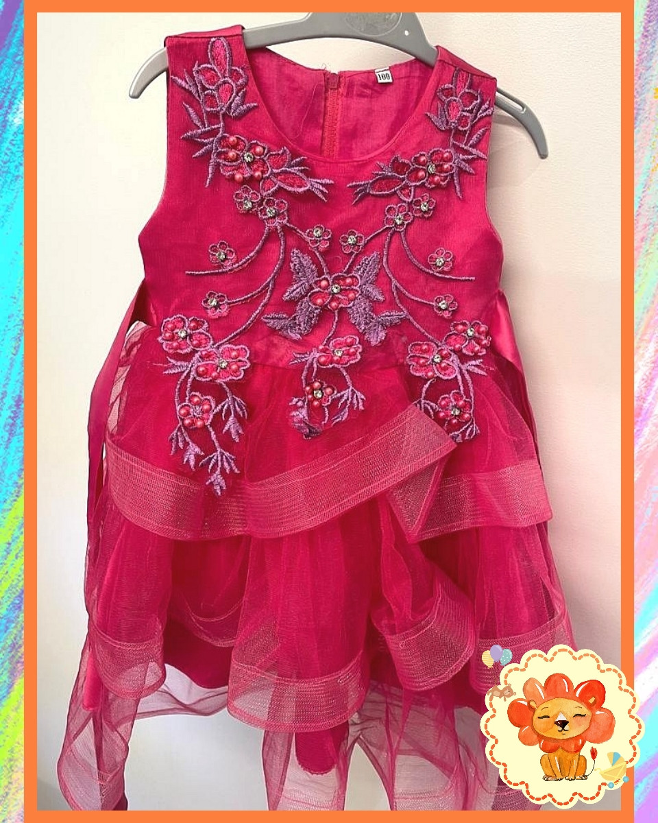 Kleid Gr. 104 Flohmarkt