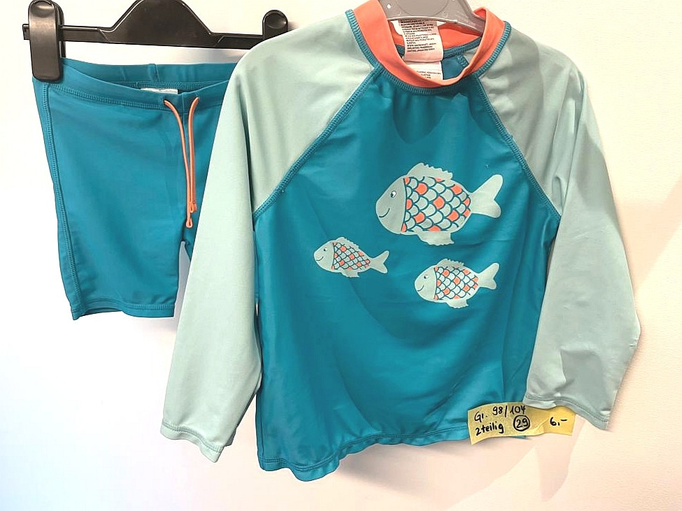 Badeanzug 2 teilig Gr. 98-104 Flohmarkt