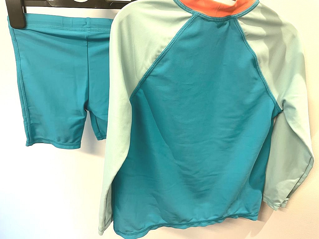 Badeanzug 2 teilig Gr. 98-104 Flohmarkt