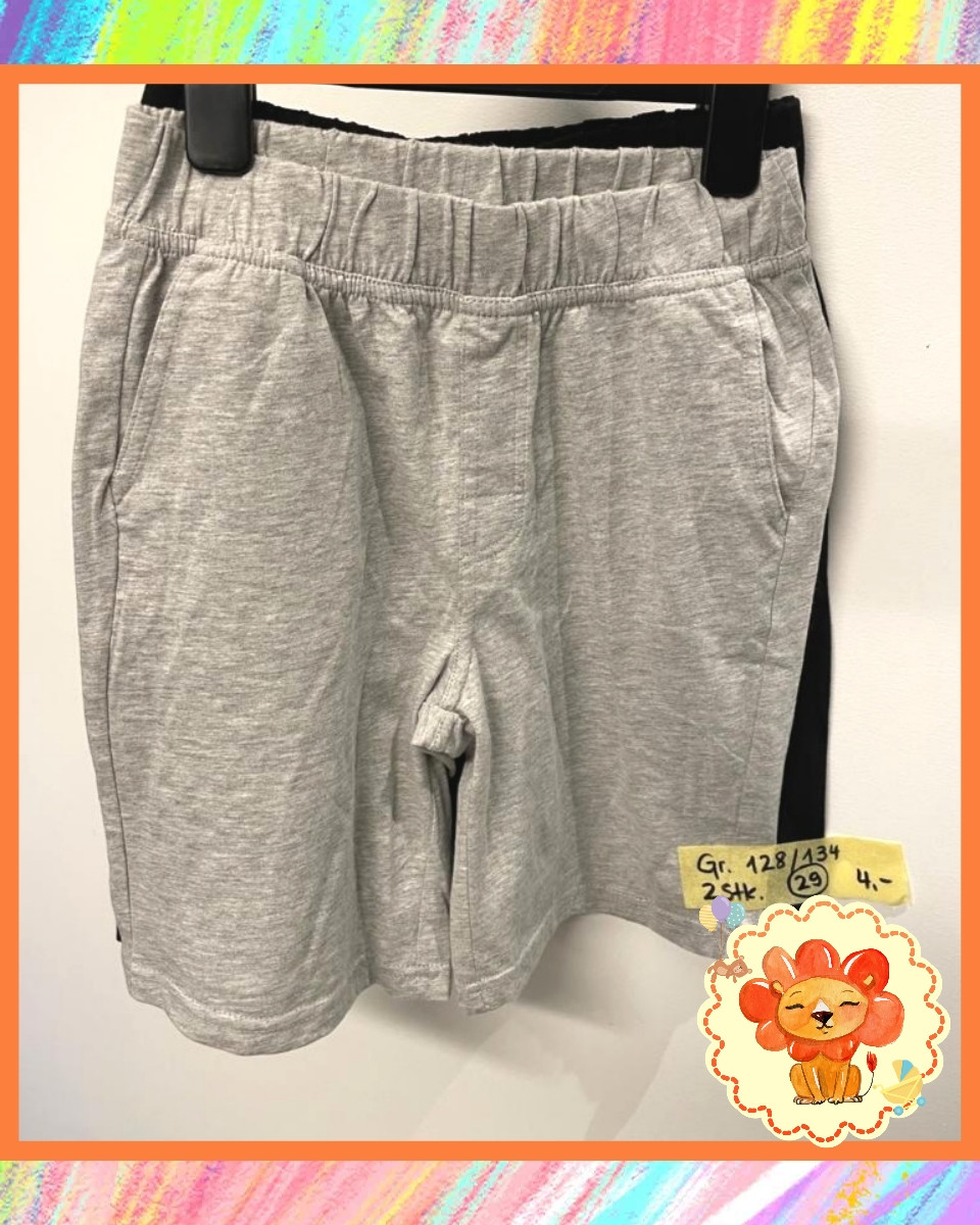 Set Shorts 2x Gr. 128-134 Flohmarkt