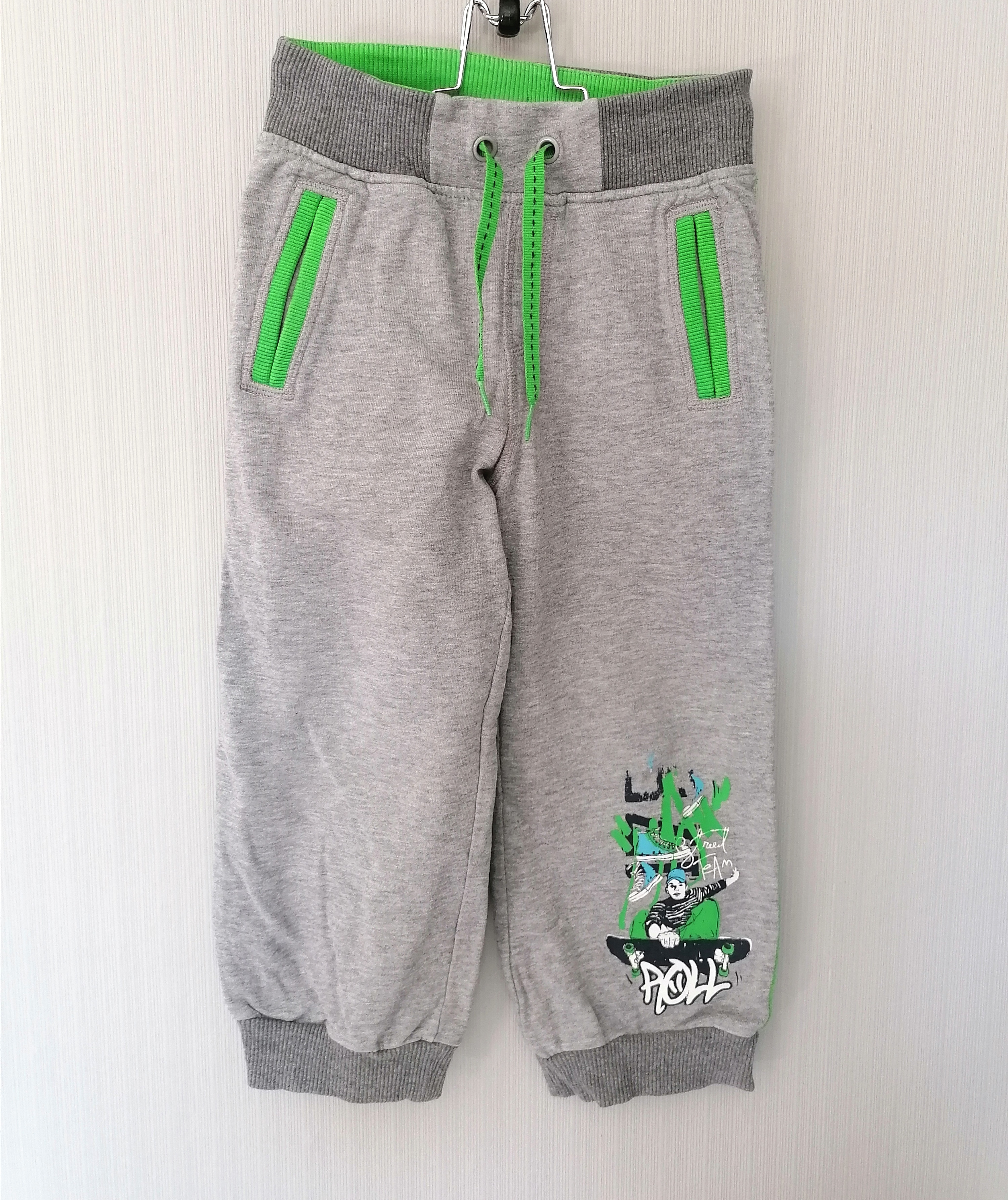 Hose, Jogginghose Gr. 110 Junge Flohmarkt