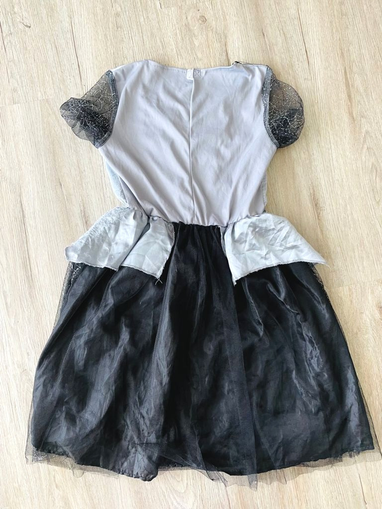 Kostüm Hexe Fasching Halloween Gr. 140