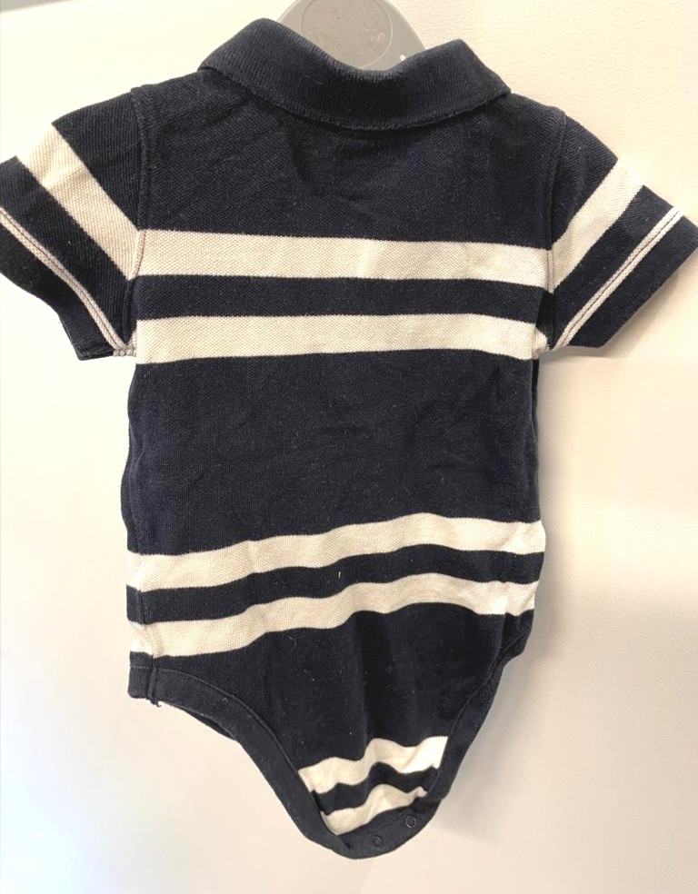 Body Kurzarmbody Baby GAP Gr. 80-86 Flohmarkt